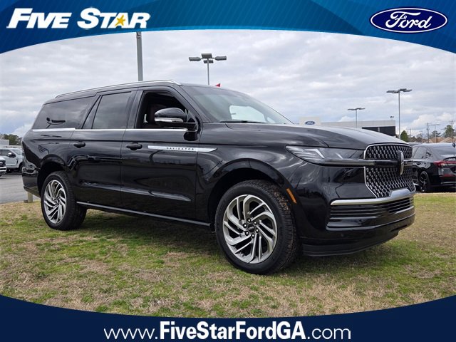 New 2026 Lincoln Navigator L Reserve image 1