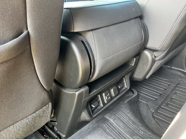 Used 2022 GMC Sierra 1500 SLE w/ Driver Alert Package II AWD/4WD image 35