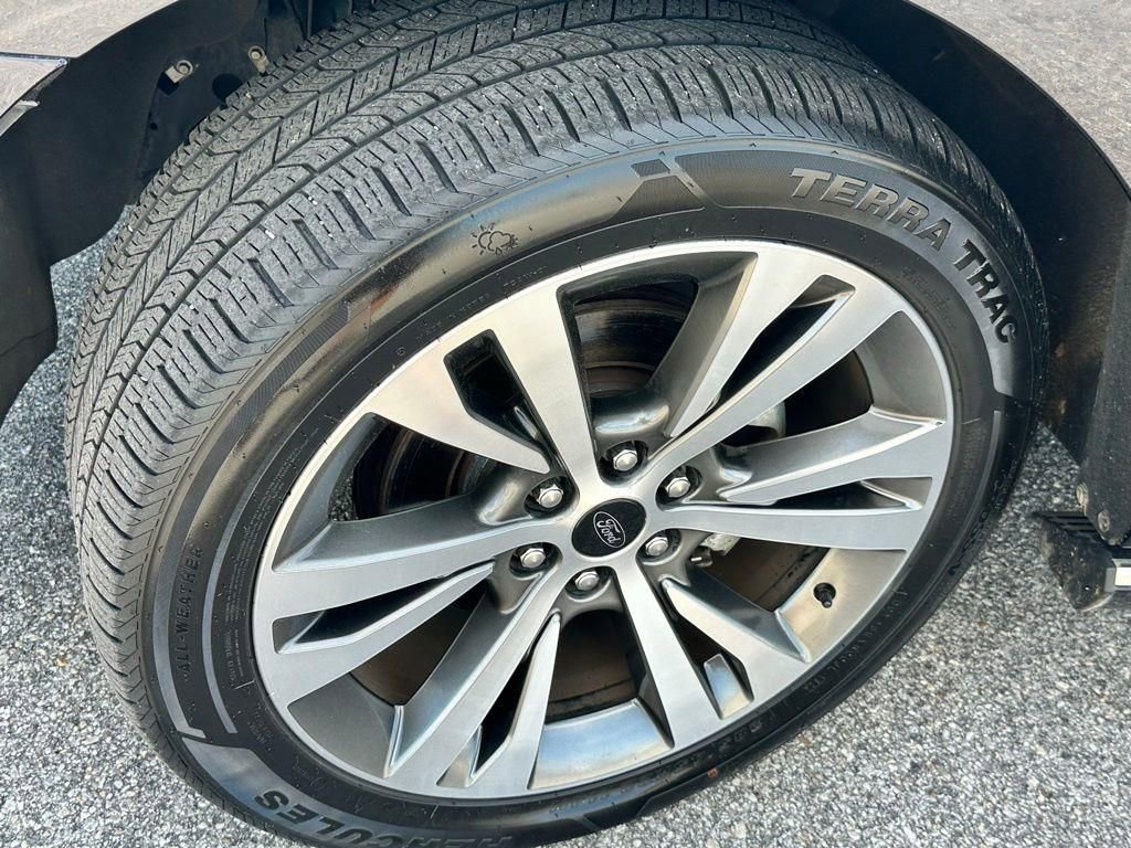 Used 2021 Ford Expedition Max Platinum AWD/4WD image 30