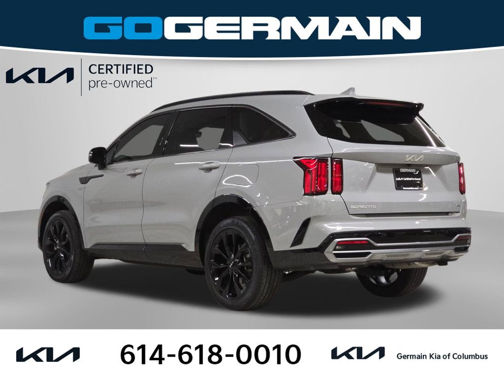 Certified 2023 Kia Sorento SX image 11