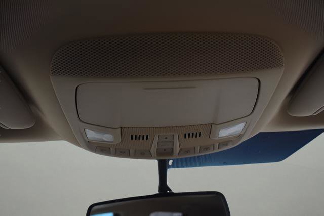 Used 2017 Ford Edge SEL w/ Equipment Group 201A image 12