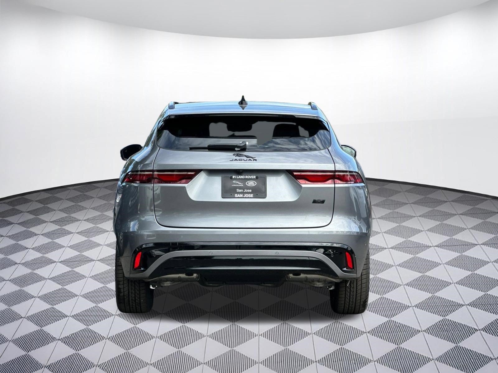 New 2026 Jaguar F-PACE R-Dynamic S AWD/4WD image 9