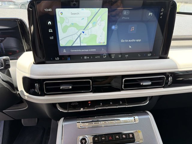 New 2026 Lincoln Aviator 2WD w/ Jet Appearance Package image 30