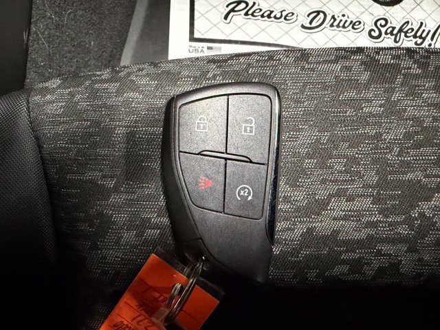 Used 2024 Chevrolet Colorado Z71 w/ Z71 Convenience Package 2 AWD/4WD image 44