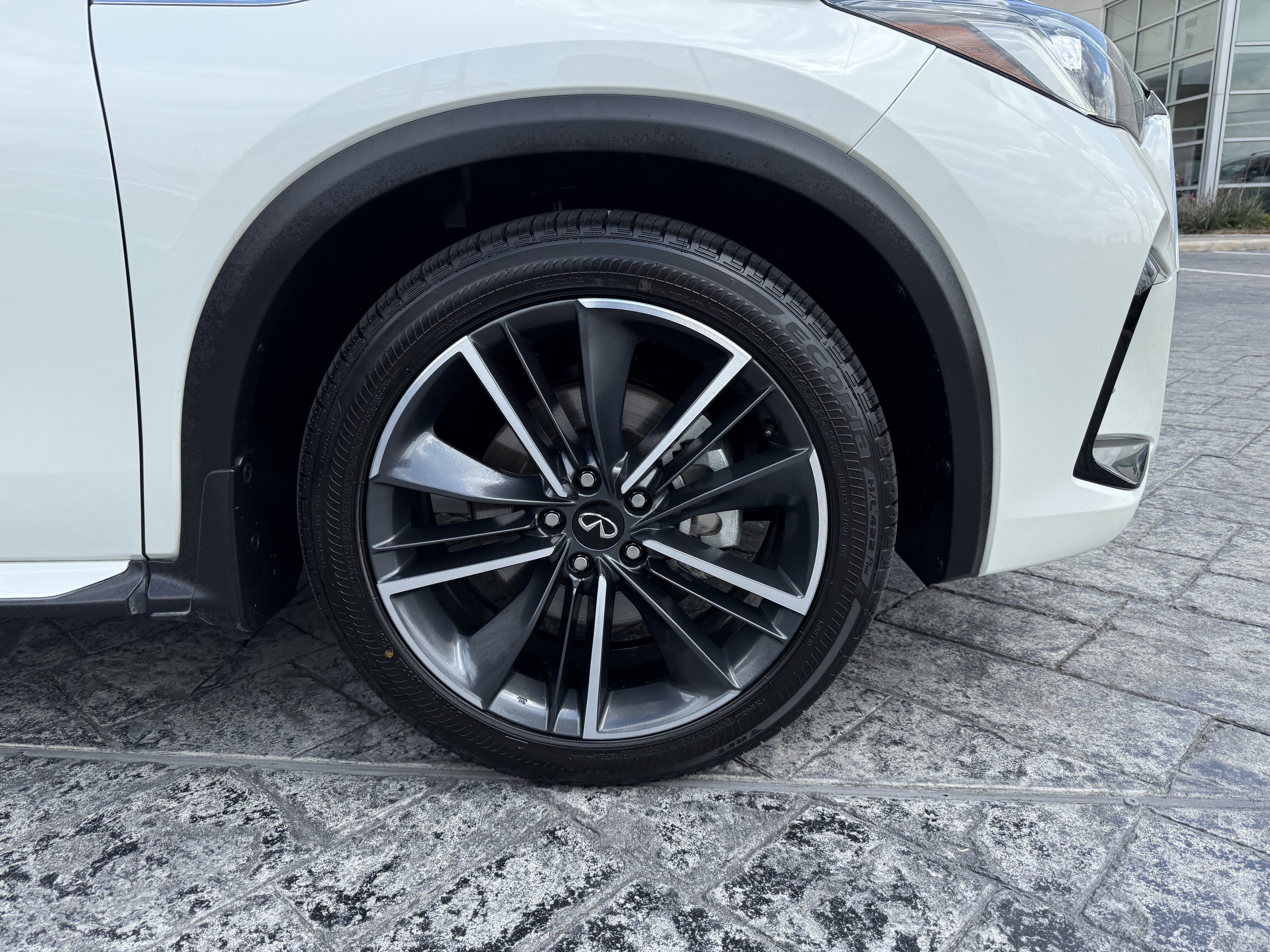 Certified 2023 INFINITI QX55 Luxe w/ Cargo Package AWD/4WD image 9