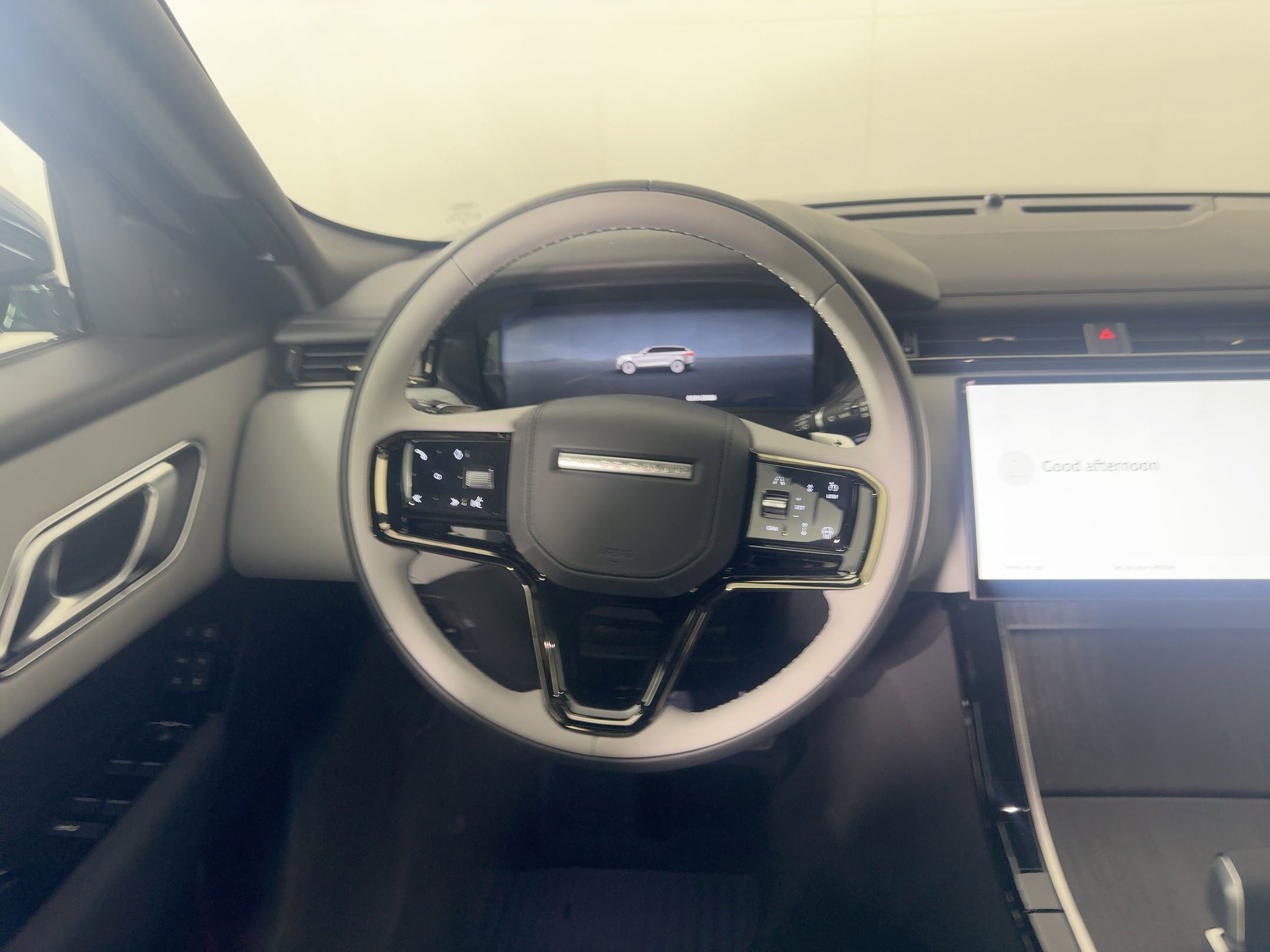 New 2026 Land Rover Range Rover Velar Dynamic SE AWD/4WD image 16