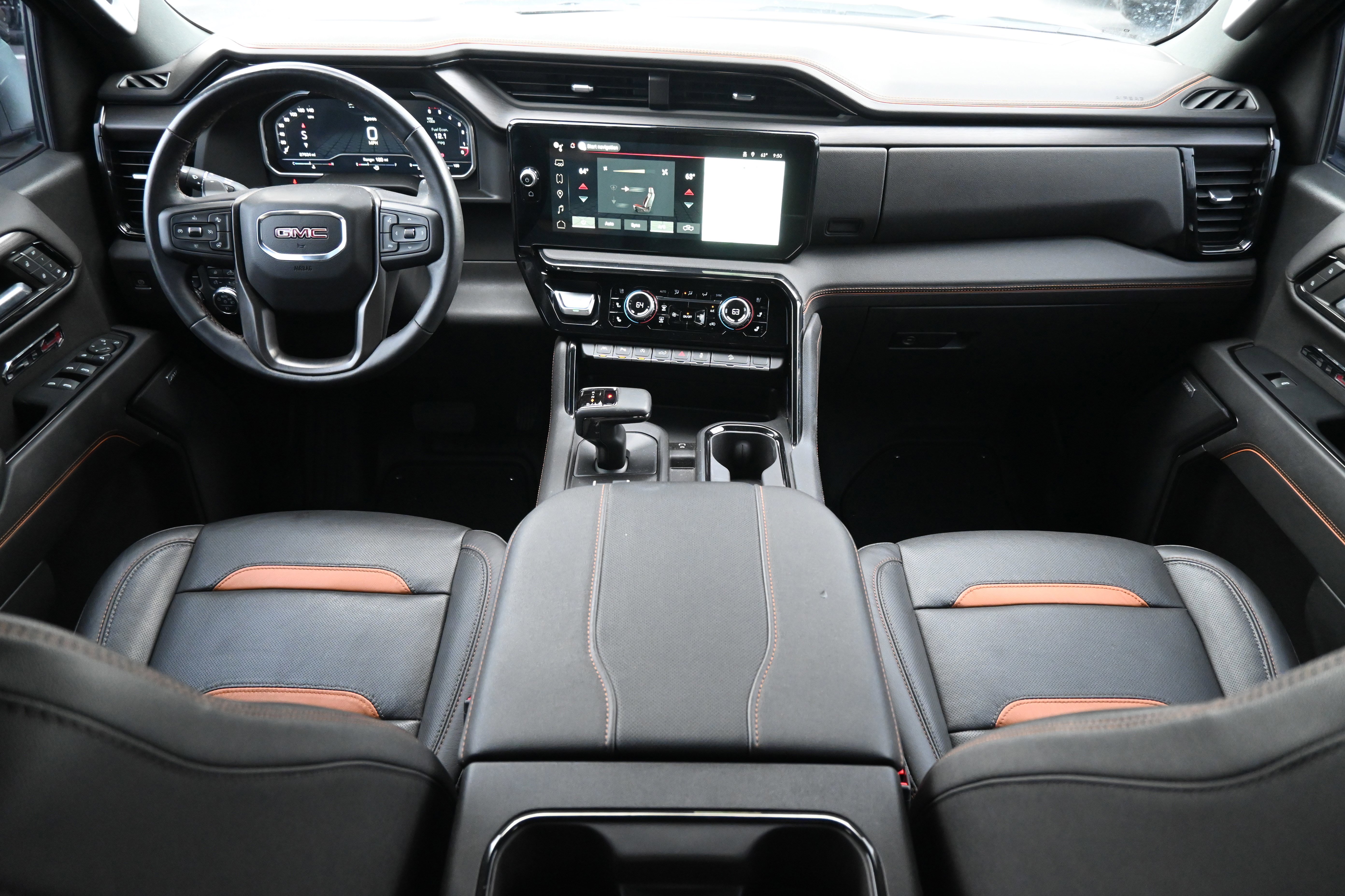 Used 2023 GMC Sierra 1500 AT4 w/ AT4 Premium Package image 3