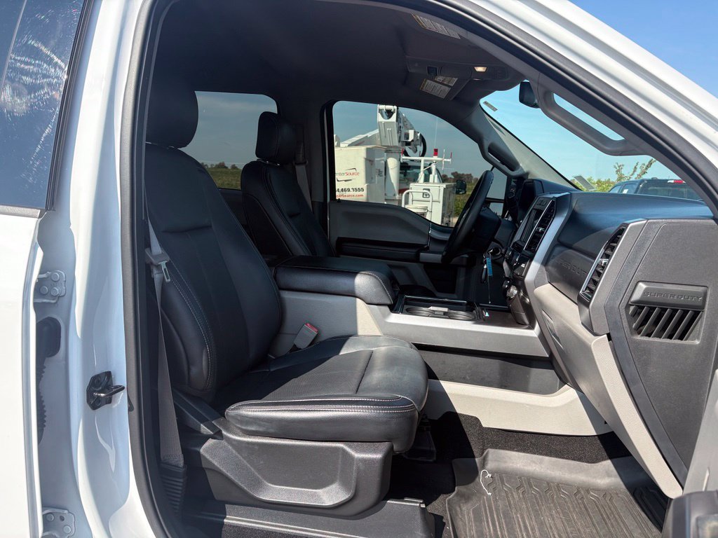 Used 2019 Ford F250 XLT w/ XLT Premium Package AWD/4WD image 24