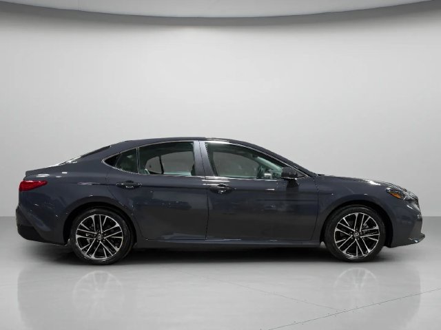 Used 2026 Toyota Camry XLE w/ Premium Plus Package AWD/4WD image 2