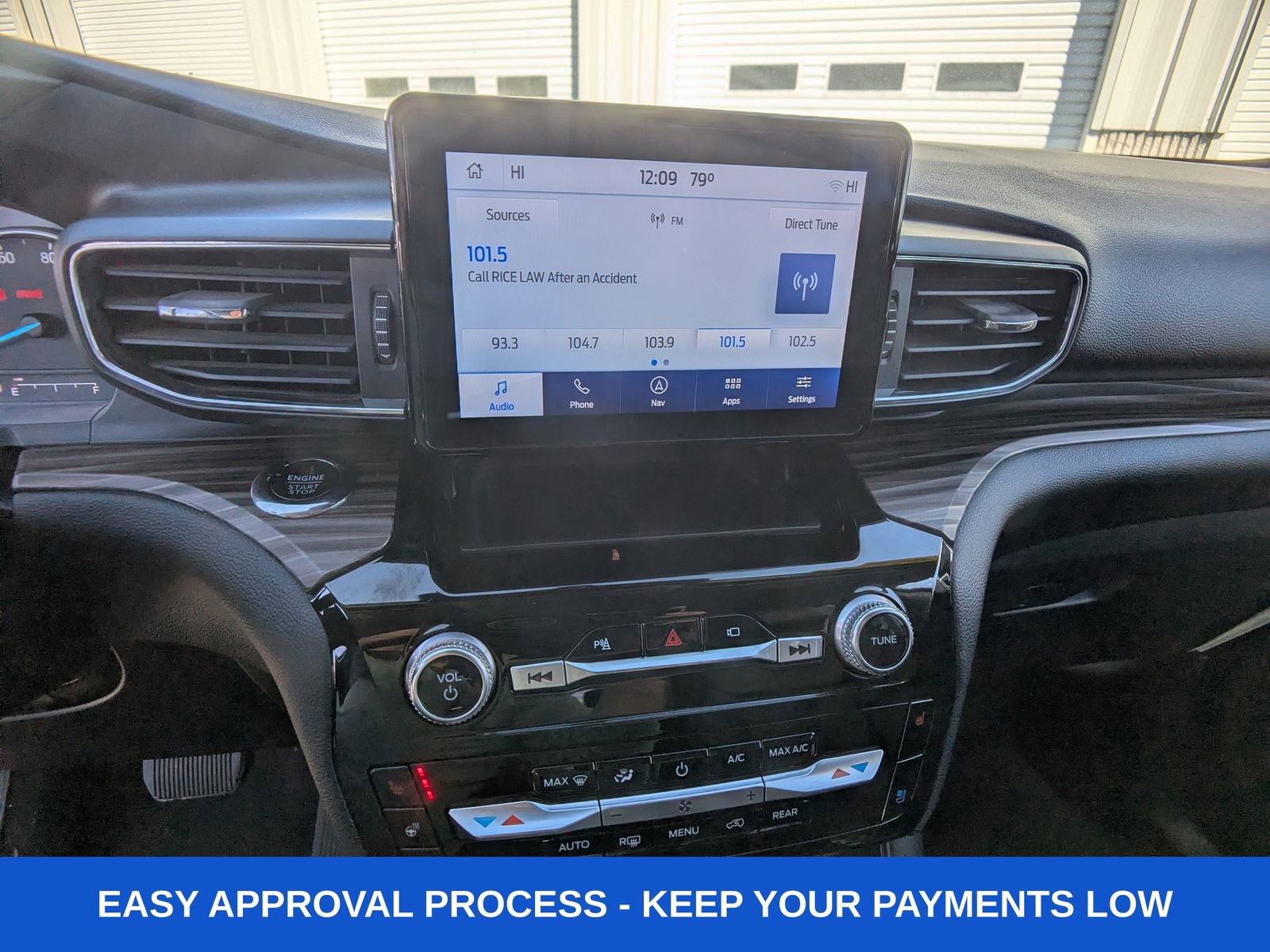 Used 2022 Ford Explorer Limited image 33