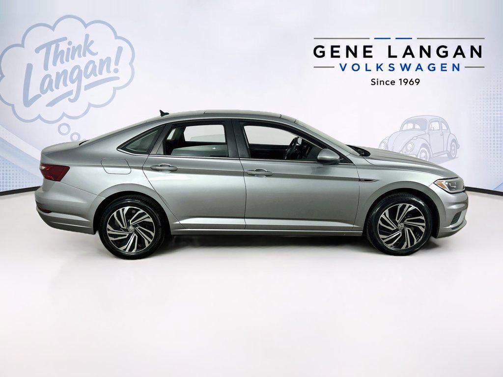 Used 2021 Volkswagen Jetta SEL FWD image 4
