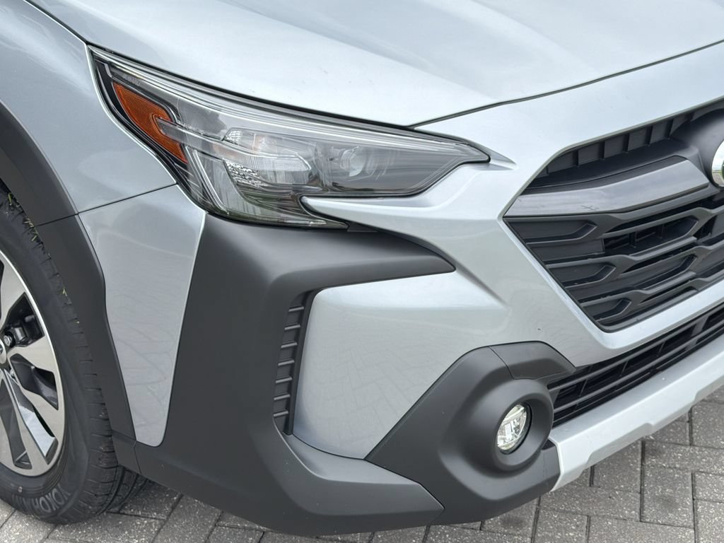 Certified 2025 Subaru Outback Limited AWD/4WD image 9