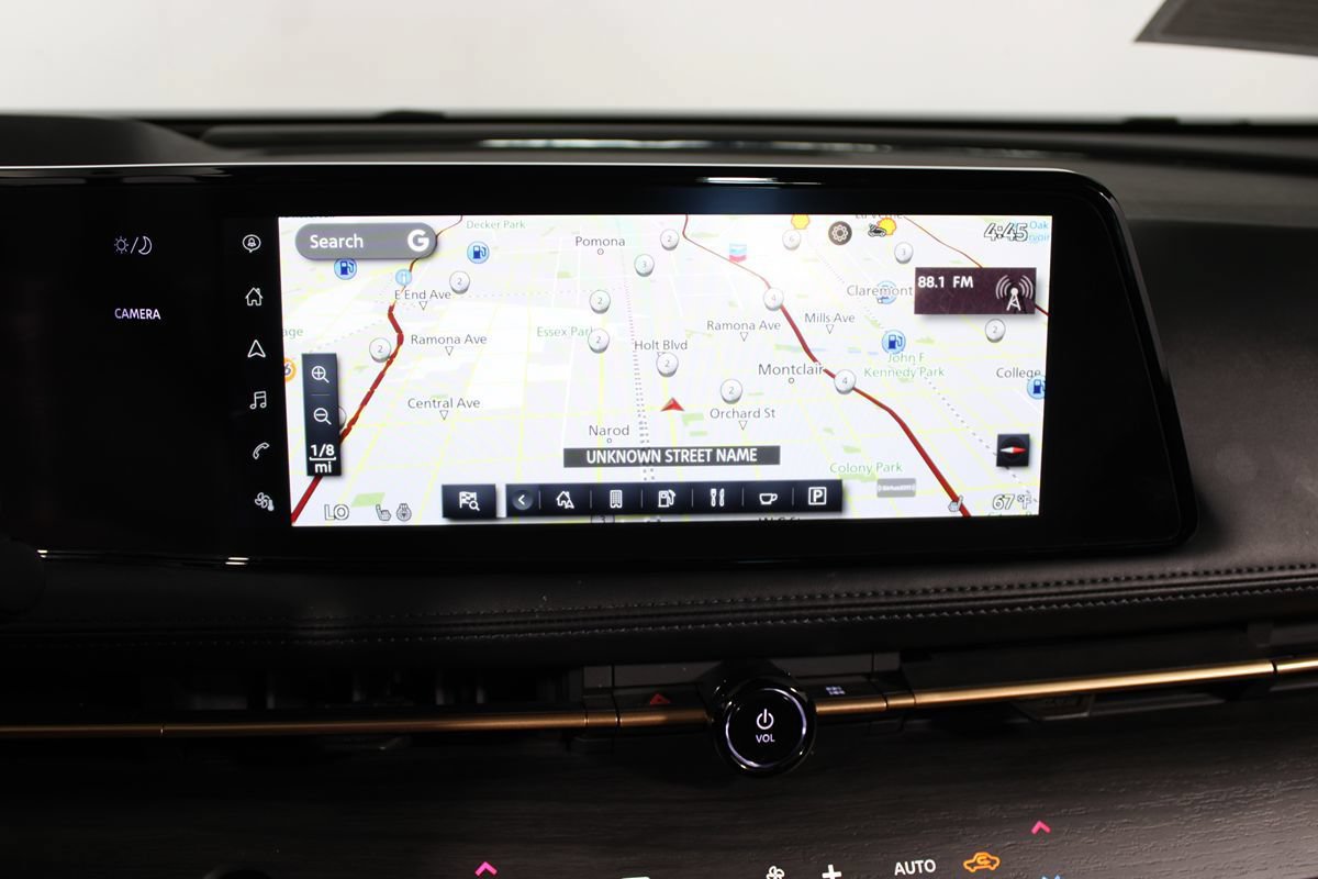 Used 2023 Nissan Ariya FWD image 15