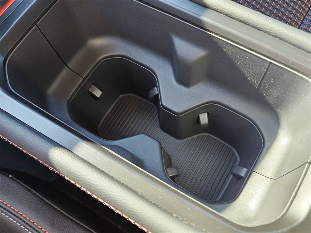 New 2026 Nissan Kicks SR w/ Cold Weather Package image 25