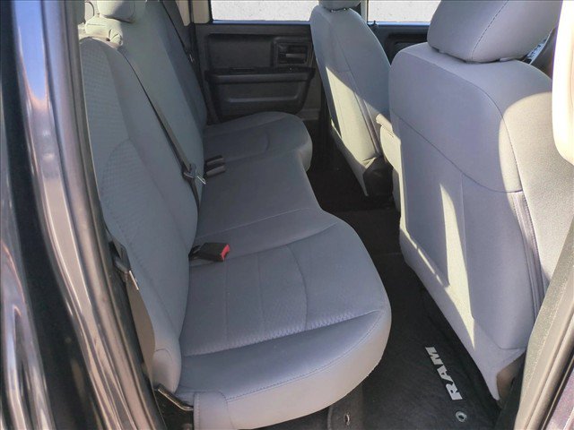 Used 2017 RAM 1500 Express AWD/4WD image 18