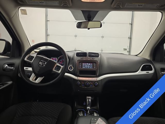 Used 2018 Dodge Journey SXT w/ Blacktop Package FWD image 14