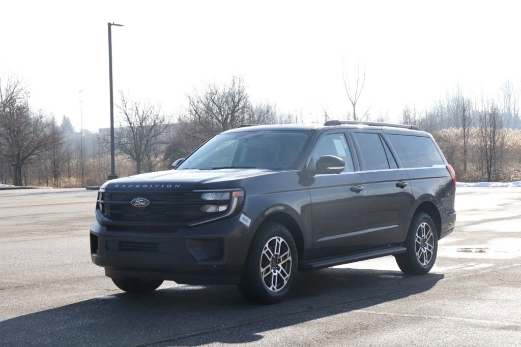 New 2026 Ford Expedition Max Active image 4