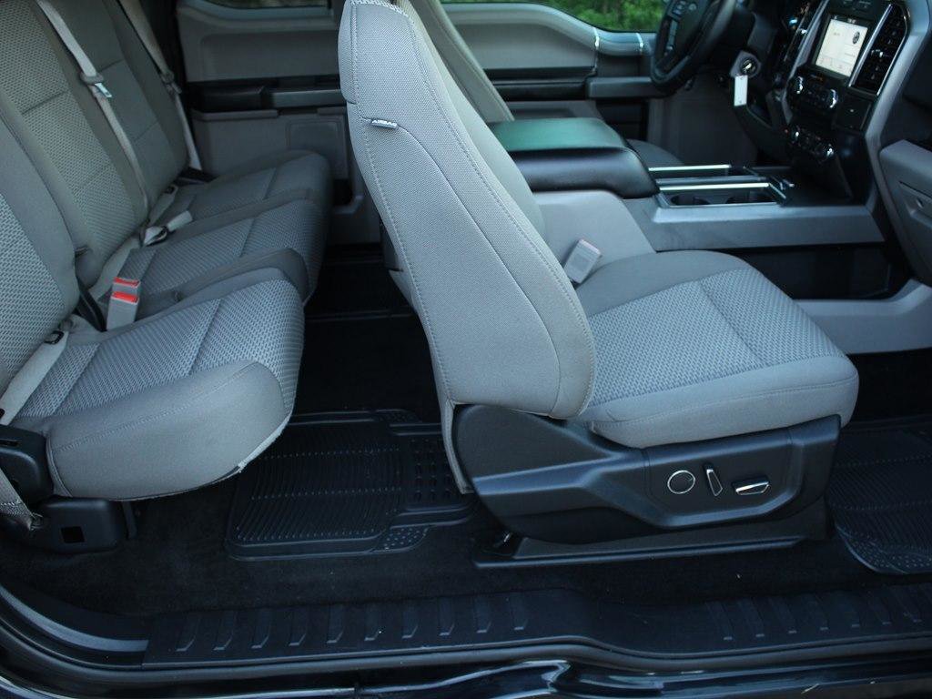 Used 2018 Ford F150 XLT w/ Equipment Group 302A Luxury image 21