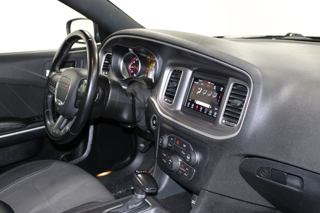 Used 2022 Dodge Charger SXT image 26