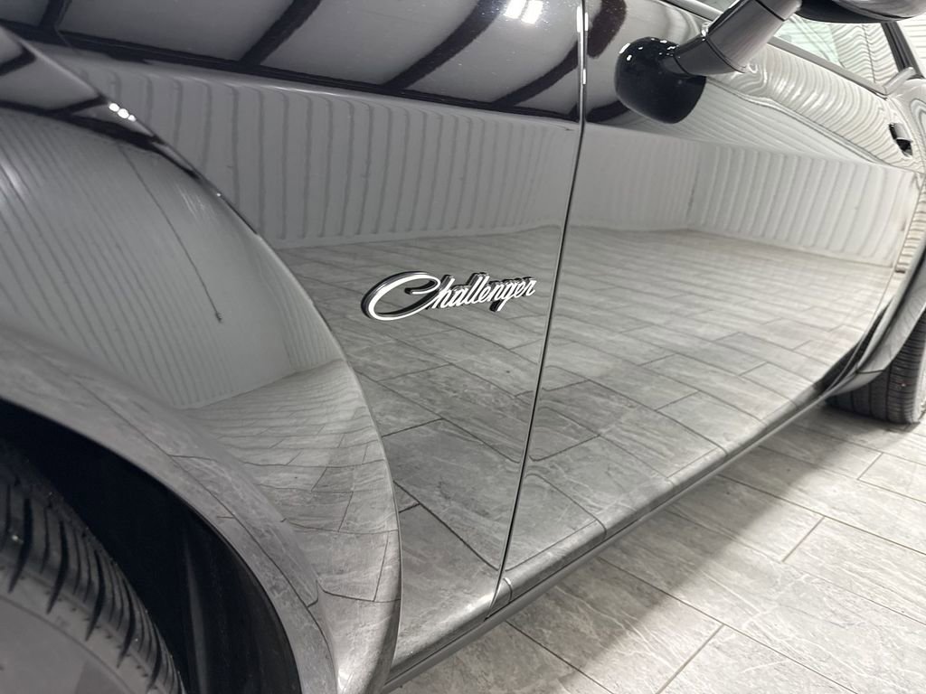 Used 2023 Dodge Challenger SRT Hellcat Redeye image 33