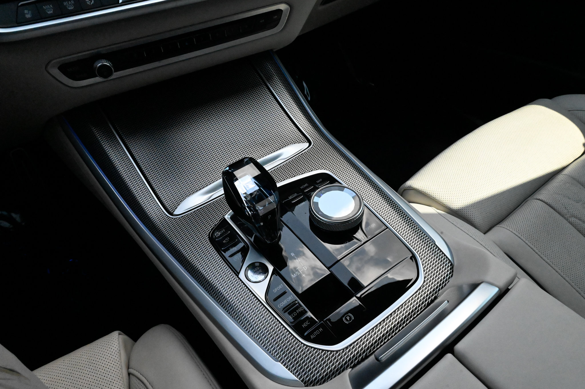 Used 2022 BMW X5 M50i w/ Executive Package AWD/4WD image 30