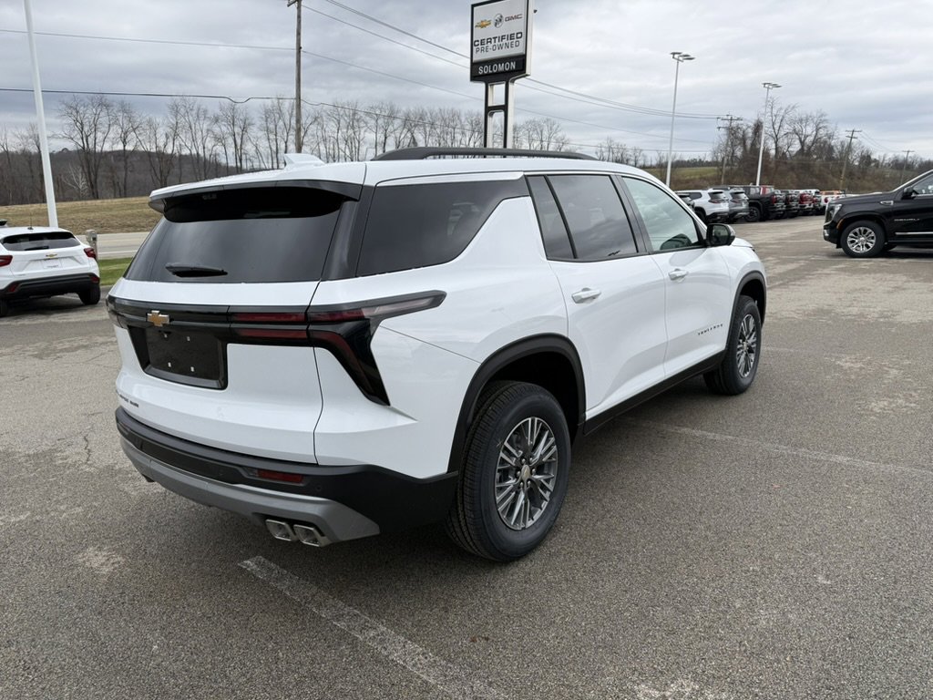 New 2026 Chevrolet Traverse LT w/ Driver Confidence Package image 5