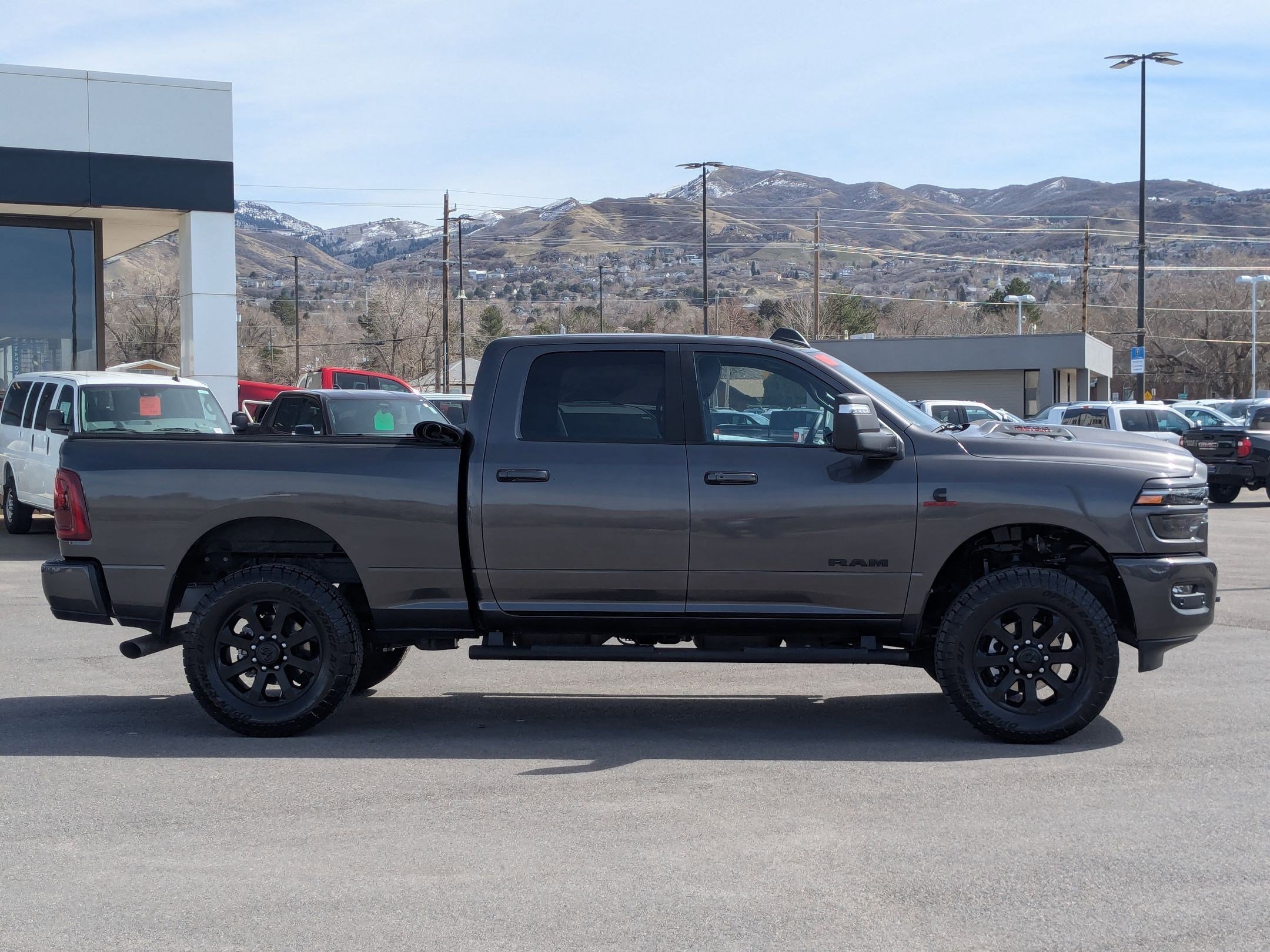 Used 2025 RAM 2500 Laramie w/ Night Edition image 7
