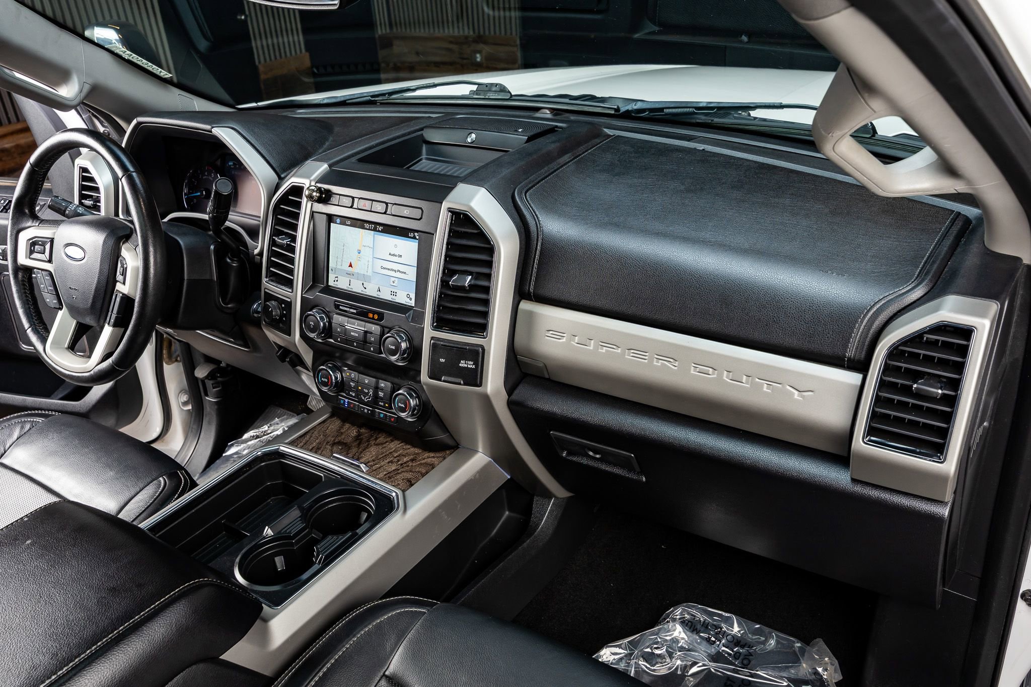 Used 2019 Ford F250 Lariat w/ Lariat Ultimate Package image 17