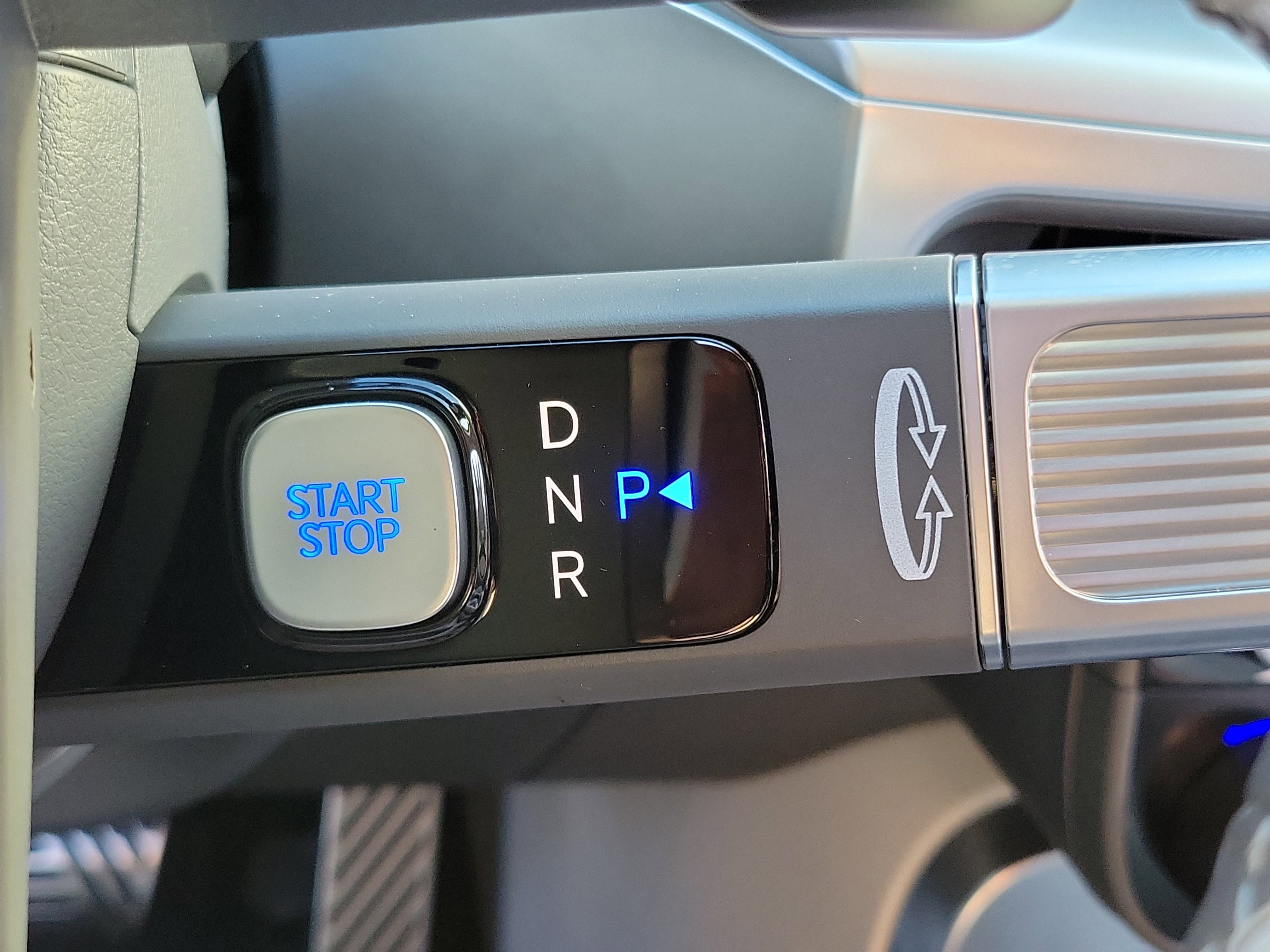 New 2026 Hyundai Ioniq 9 Calligraphy image 8