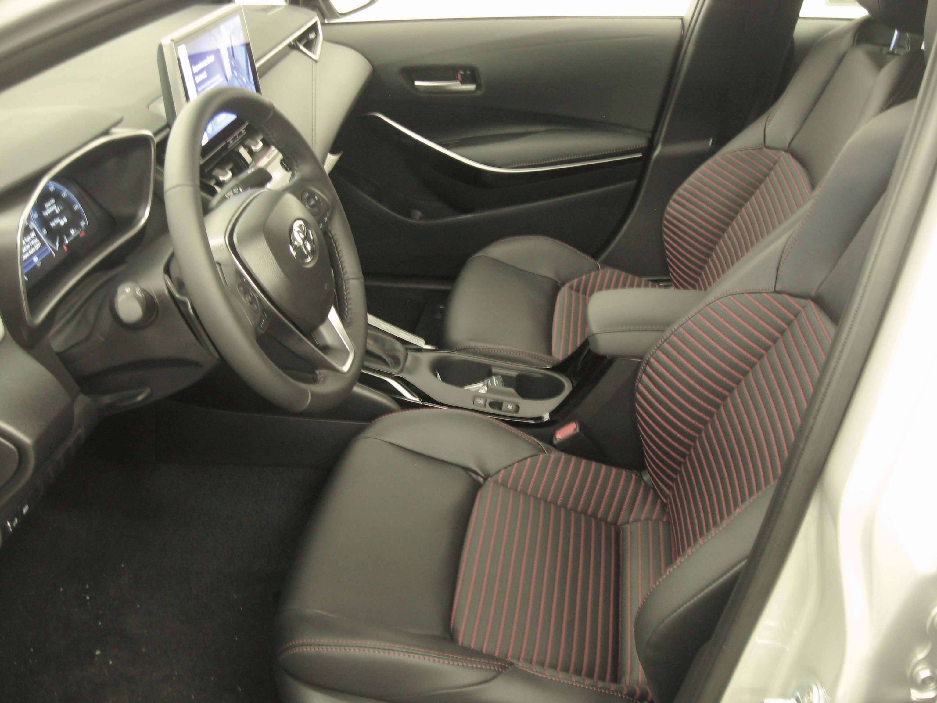 New 2026 Toyota Corolla XSE image 20