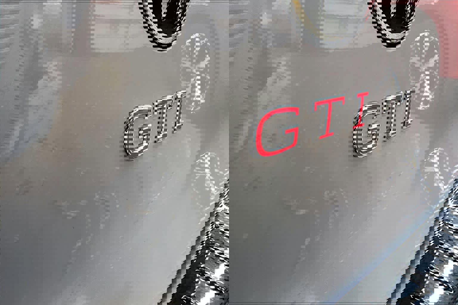 New 2026 Volkswagen GTI SE image 18