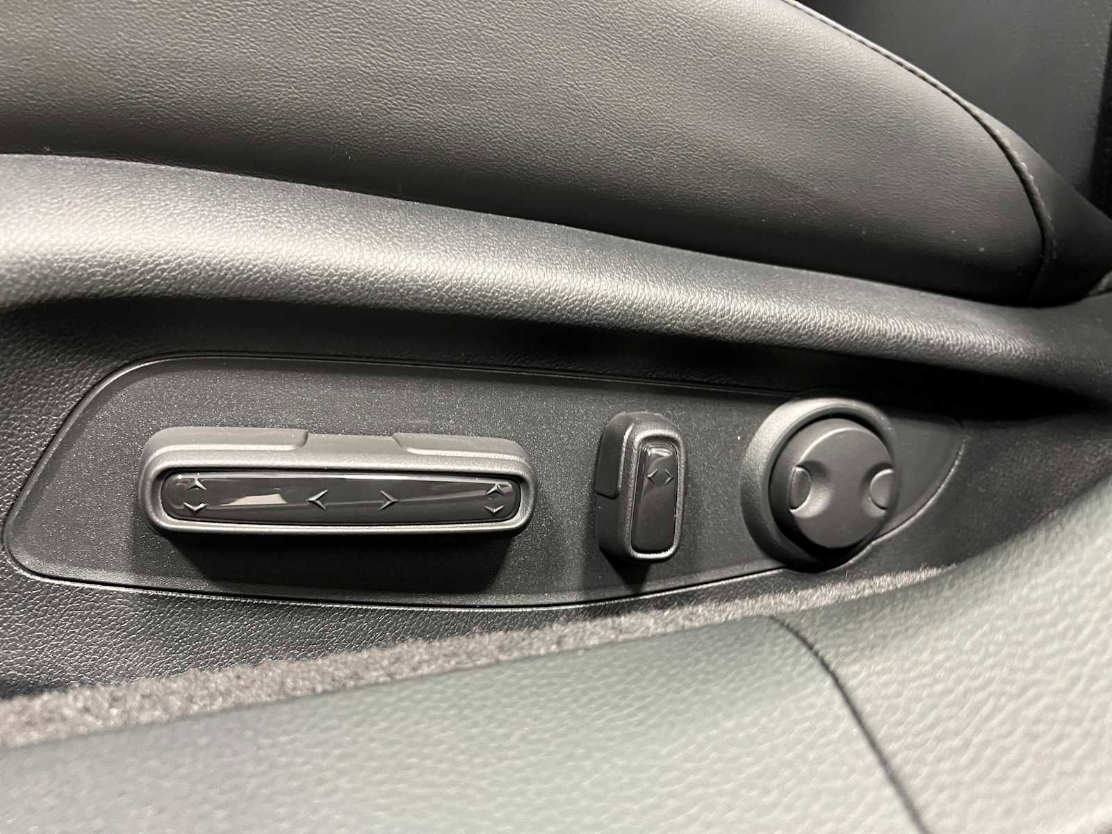 New 2025 Honda Accord EX-L image 14