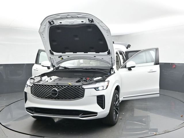 New 2026 Volvo XC90 B6 Ultra w/ Protection Package image 55