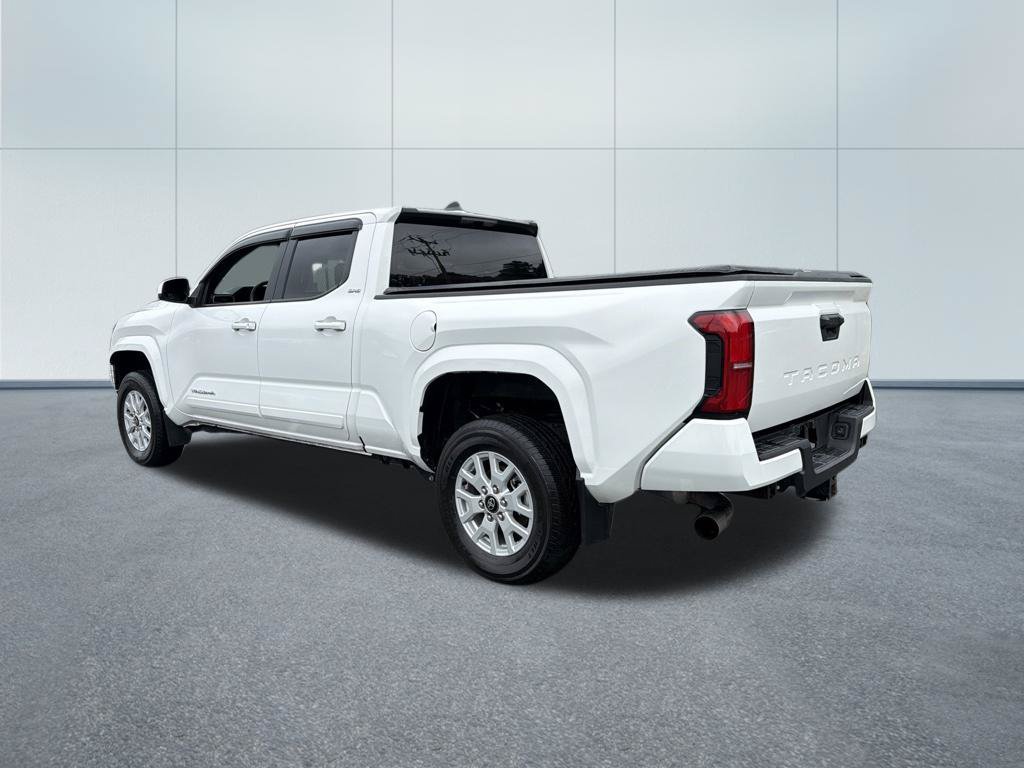Used 2024 Toyota Tacoma SR5 RWD image 7