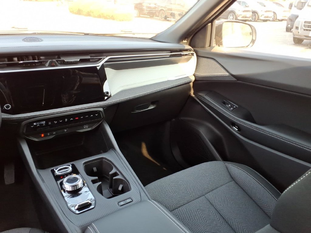 New 2026 Jeep Cherokee Laredo AWD/4WD image 16