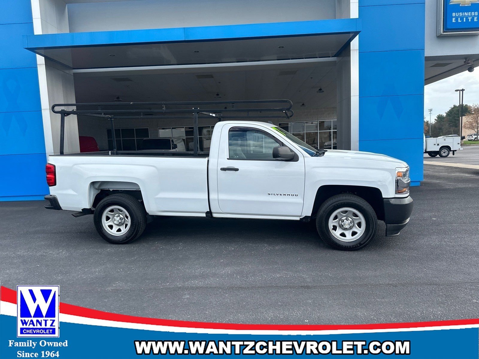 Used 2021 Chevrolet Silverado 1500 W/T RWD image 5