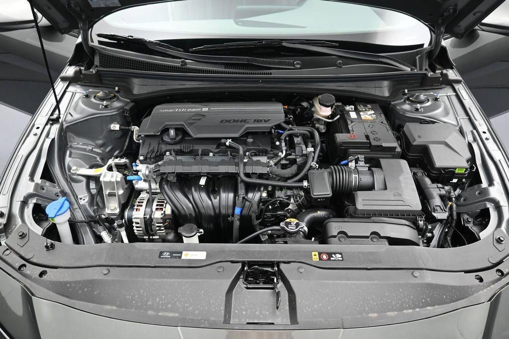 New 2026 Hyundai Elantra SE FWD image 33