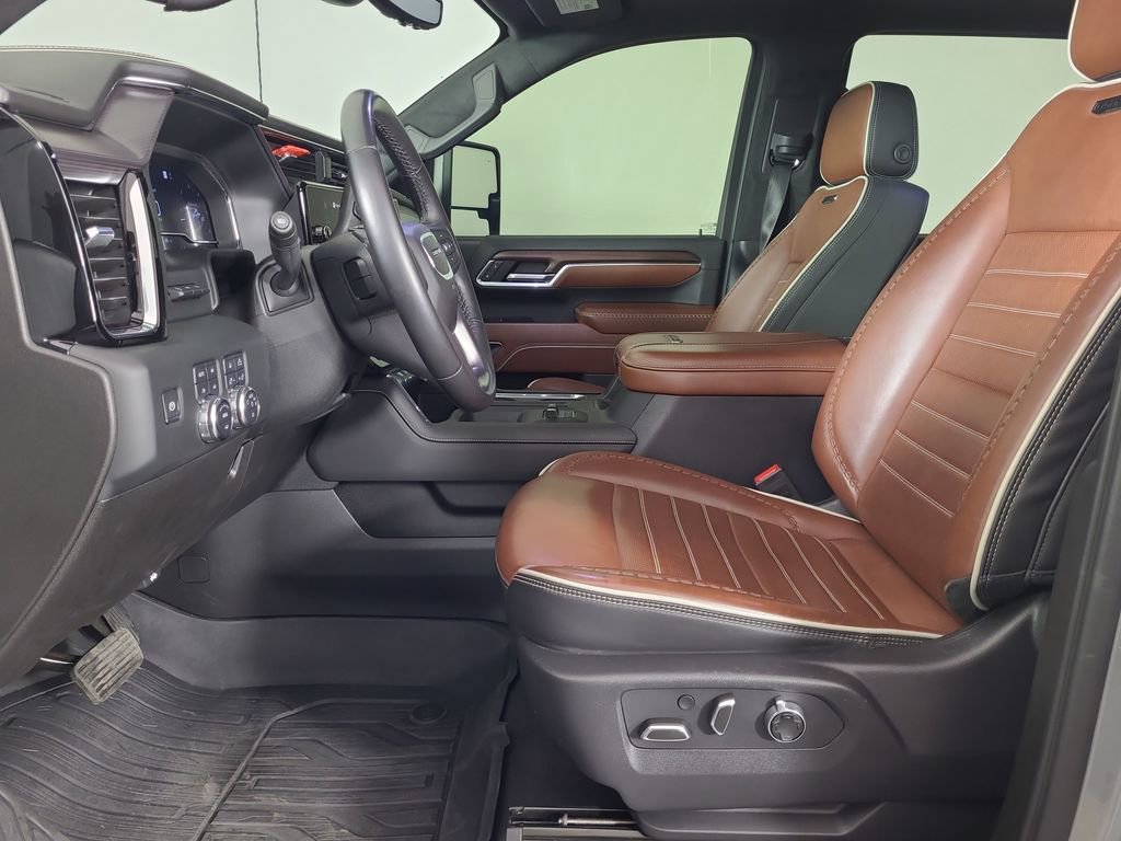 Used 2024 GMC Sierra 2500 Denali Ultimate image 20