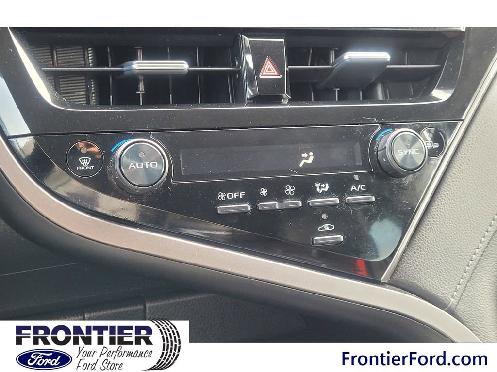 Used 2023 Toyota Camry XSE image 22