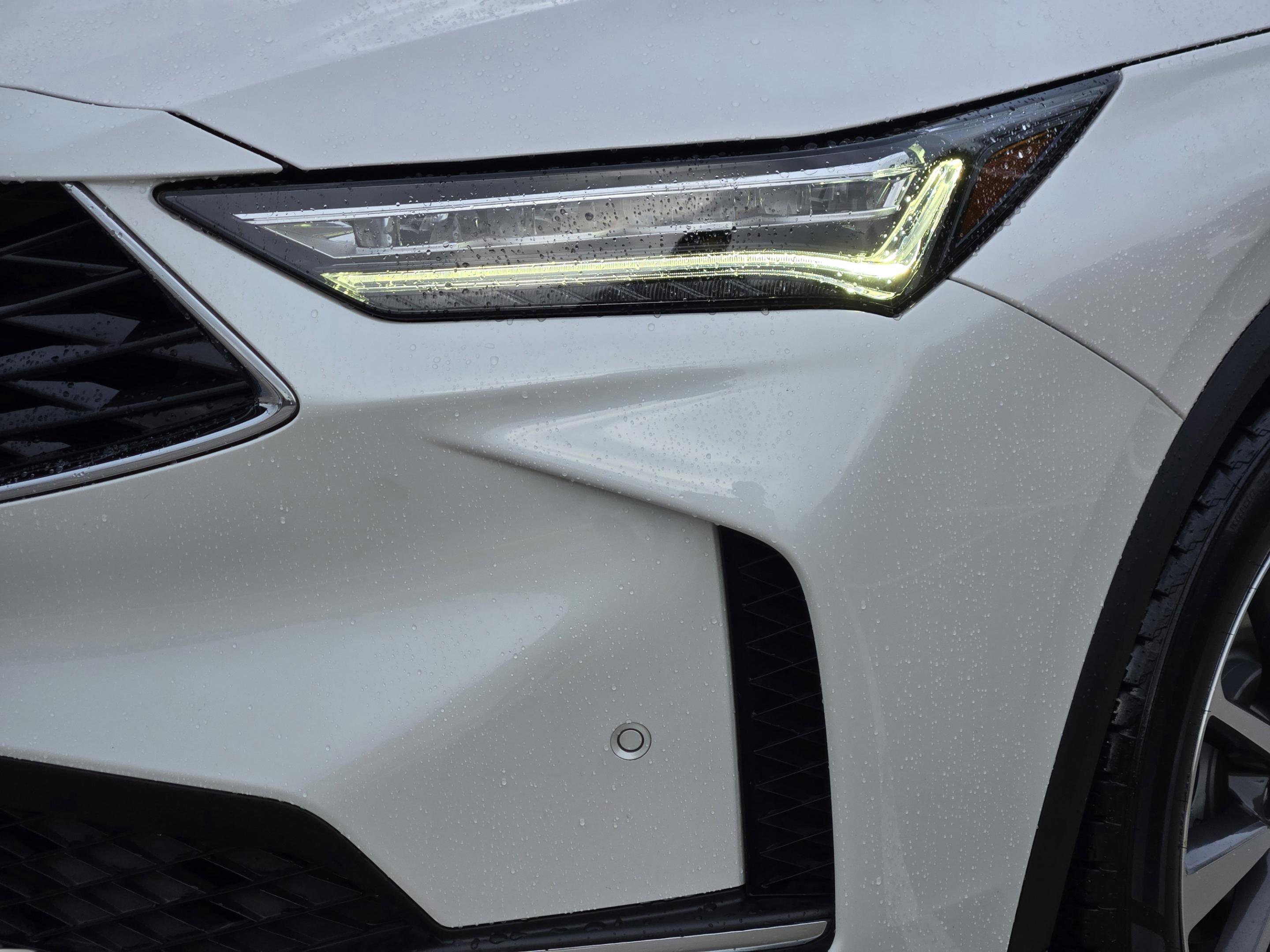 Used 2025 Acura MDX FWD w/ Technology Package image 29