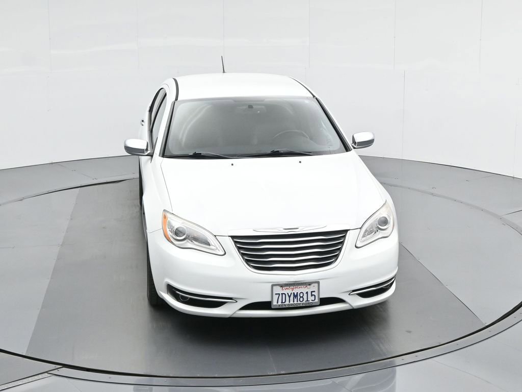 Used 2014 Chrysler 200 Limited image 38