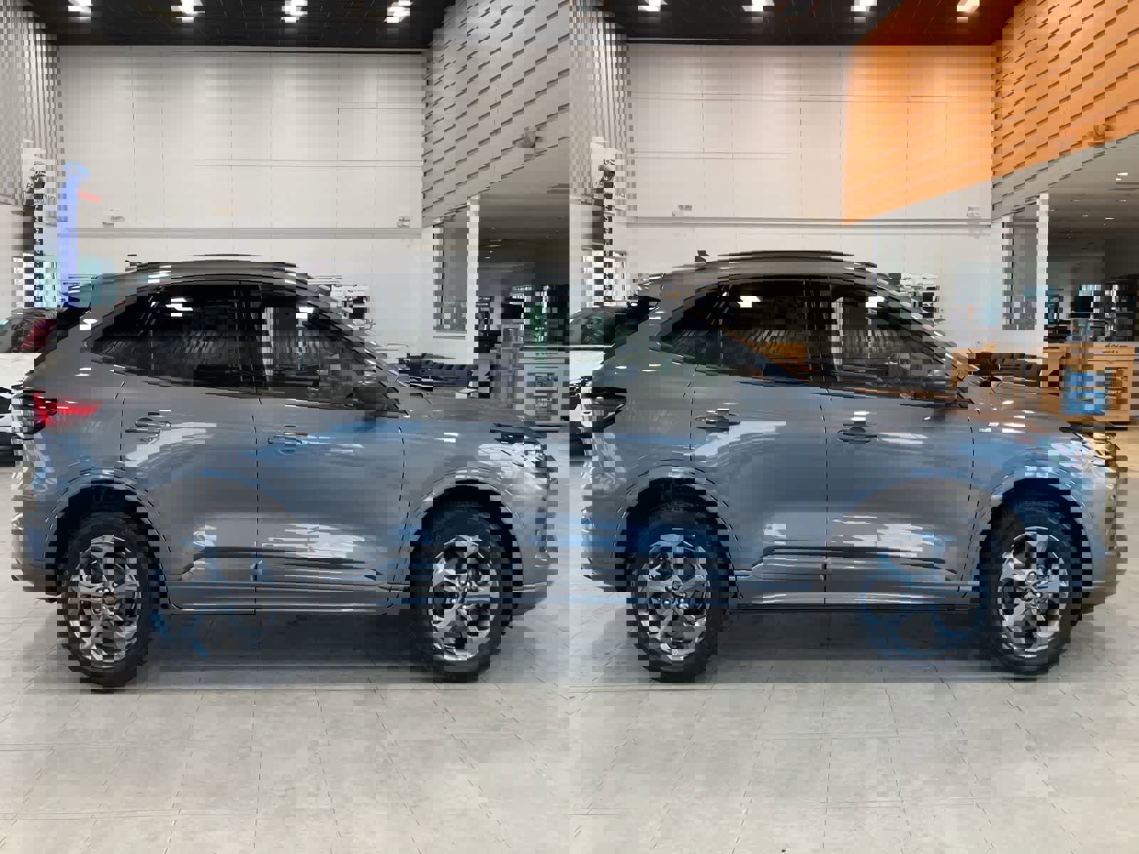 Used 2024 Ford Escape ST-Line w/ Tech Pack #1 image 4