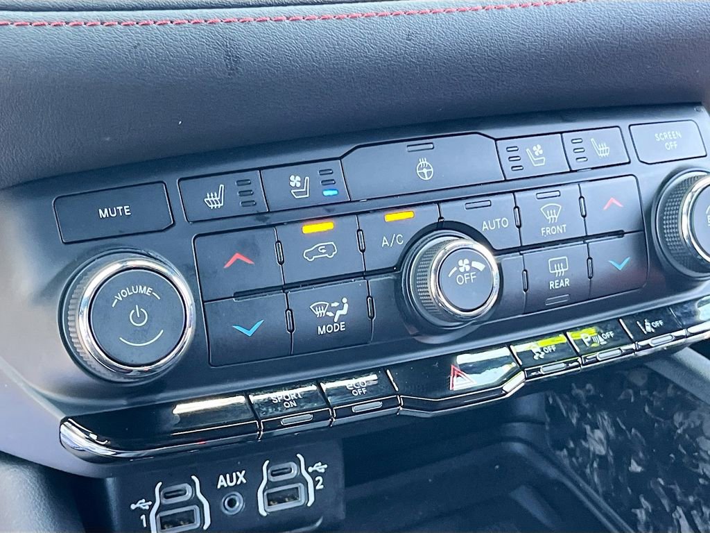 Certified 2024 Dodge Durango R/T image 21