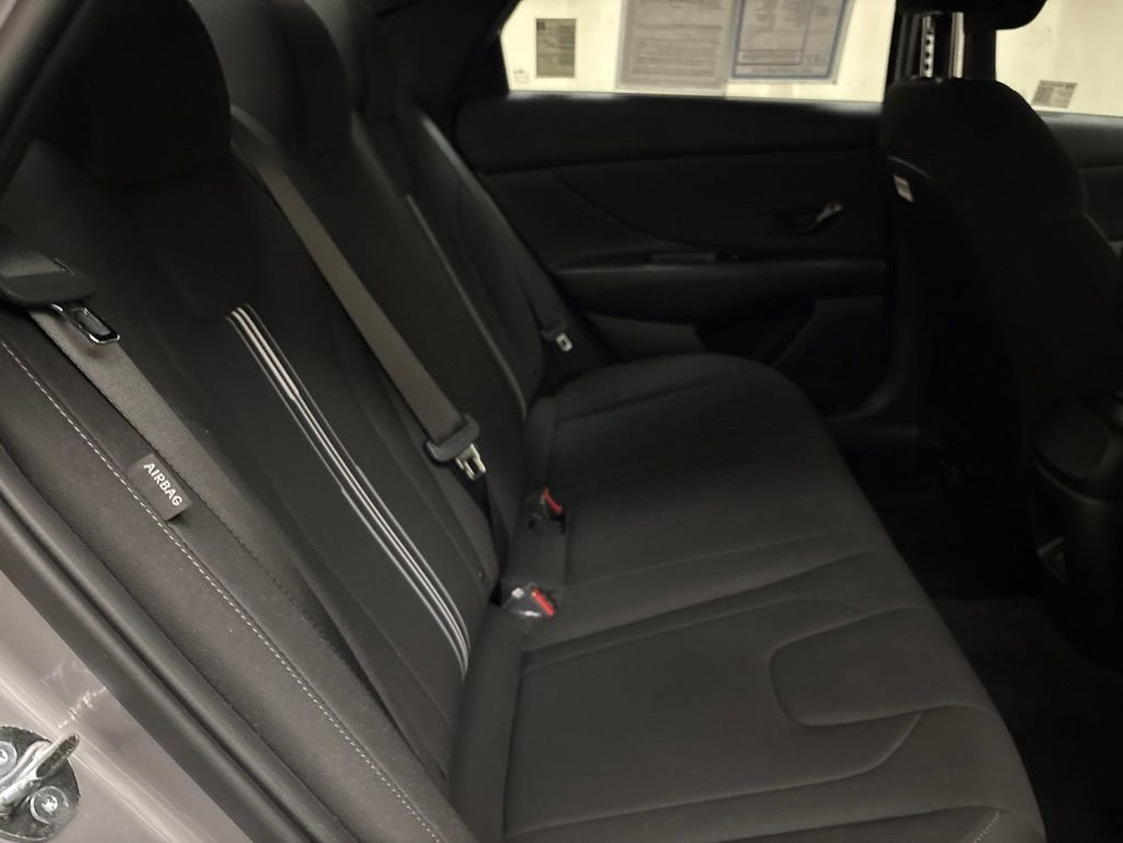 Certified 2026 Hyundai Elantra Sport FWD image 20
