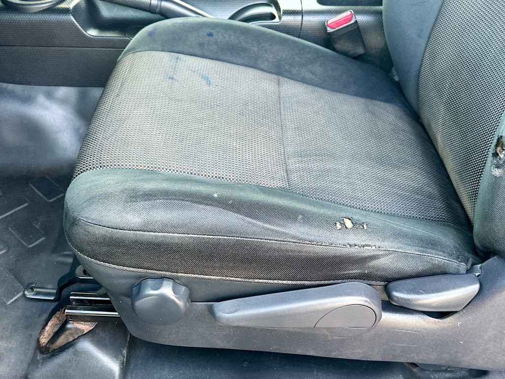 Used 2010 Toyota FJ Cruiser 4WD image 9