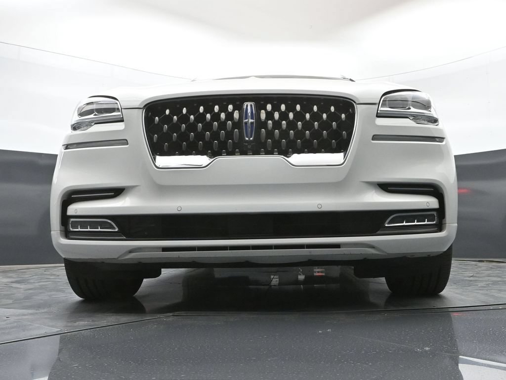 Used 2021 Lincoln Aviator Grand Touring w/ Equipment Group 302A AWD/4WD image 58