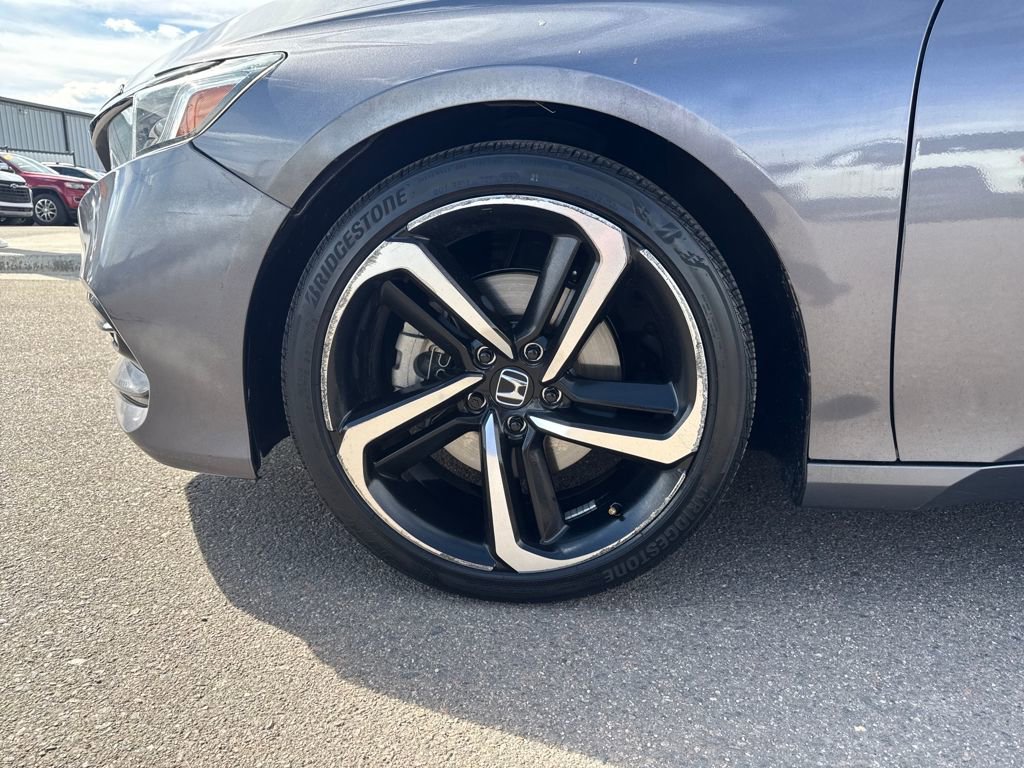 Used 2019 Honda Accord Sport image 18