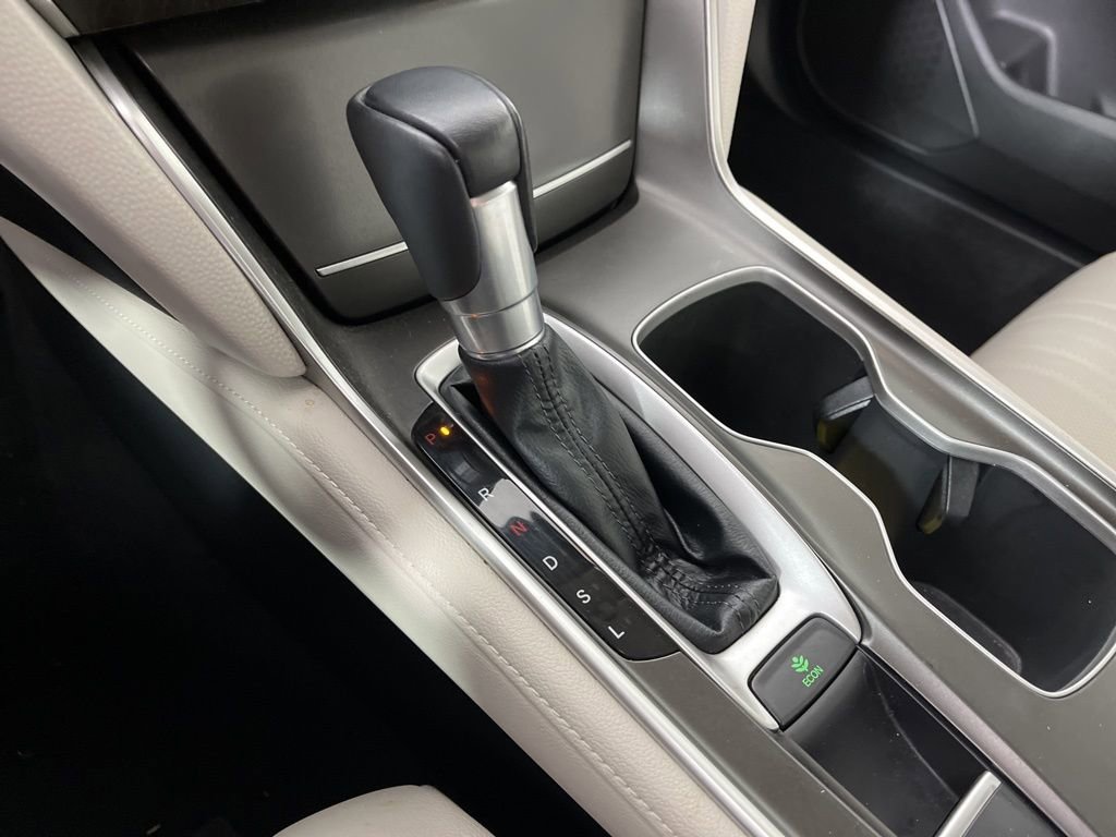 Used 2020 Honda Accord EX-L image 31