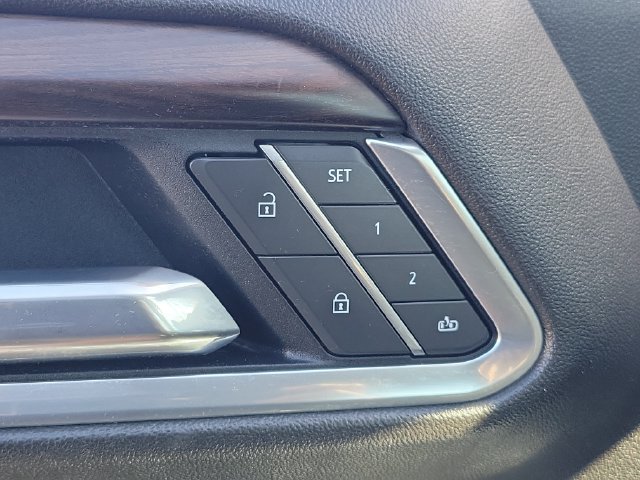 Used 2025 GMC Sierra 1500 SLT AWD/4WD image 19