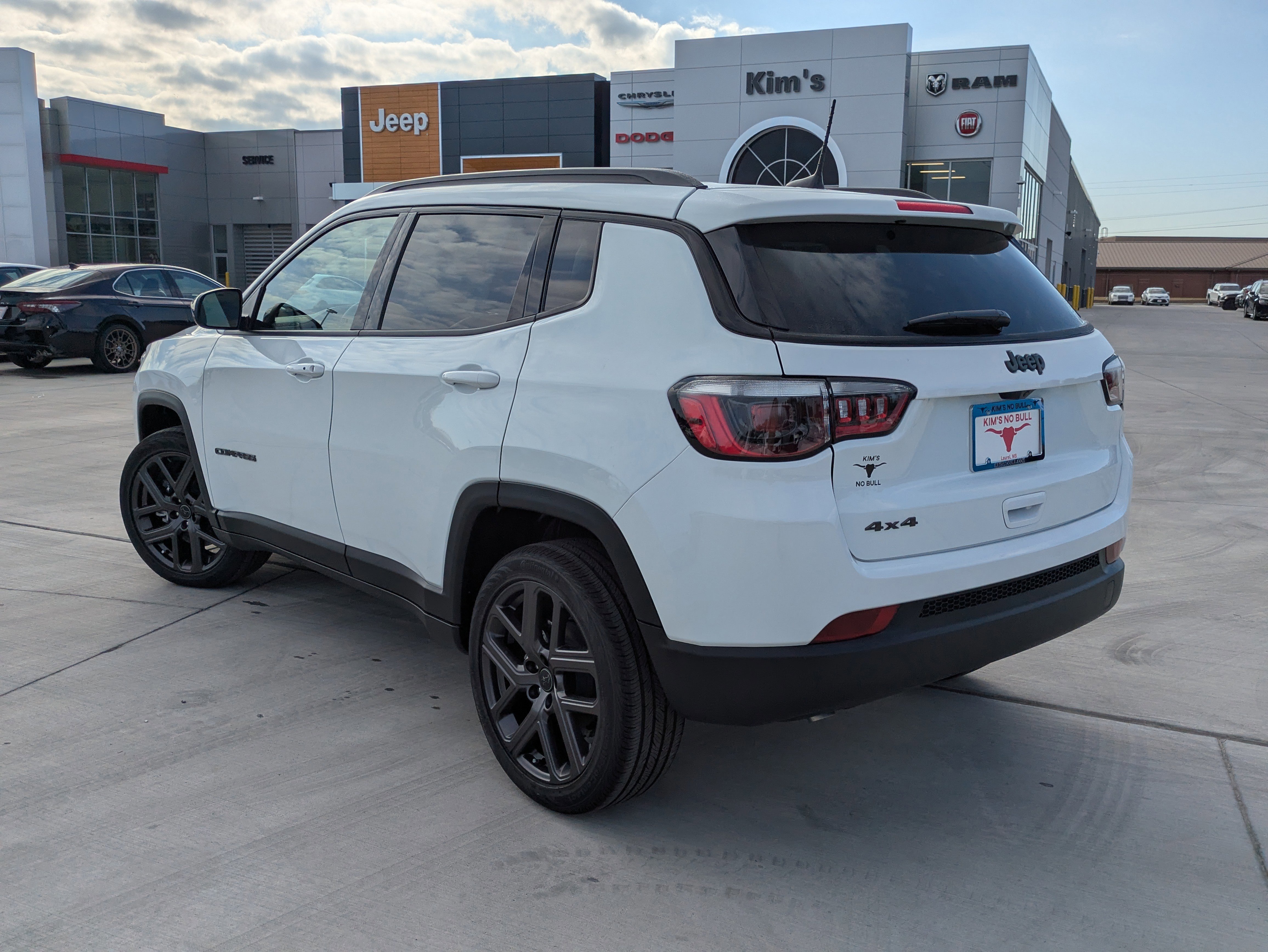 New 2026 Jeep Compass Latitude image 5